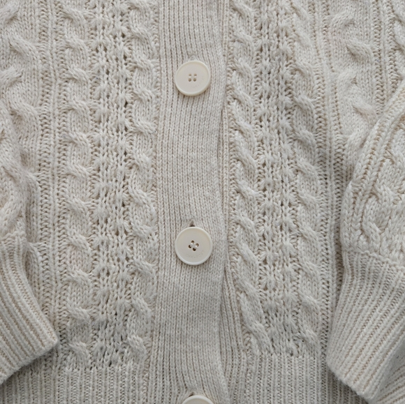 Oak And Fort Light Cream Cable Knit Cardigian - Picture 4 of 7